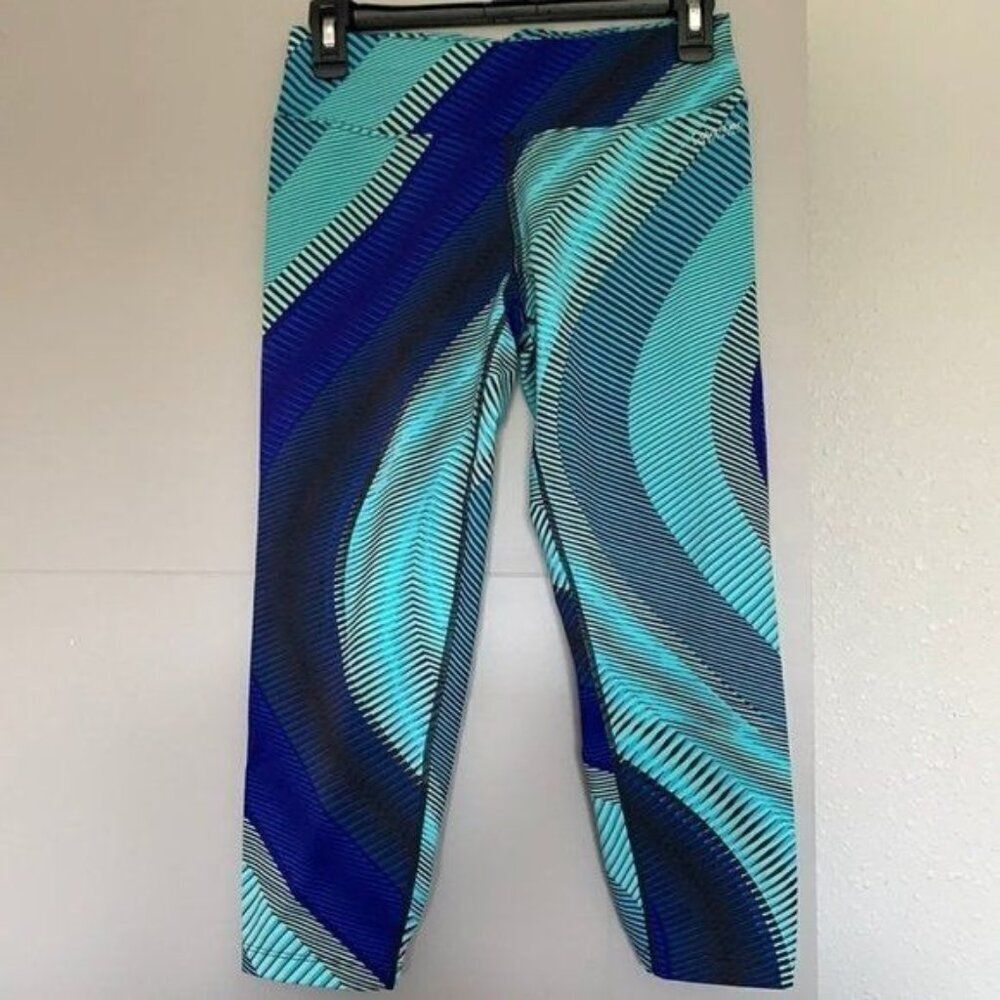 Calvin Klein Women Blue Stripe Performance Capri Leggings Size M